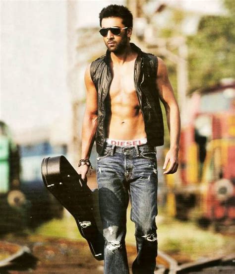 10 Hot Pics Of Ranbir Kapoor That Are Too Hot To Handle