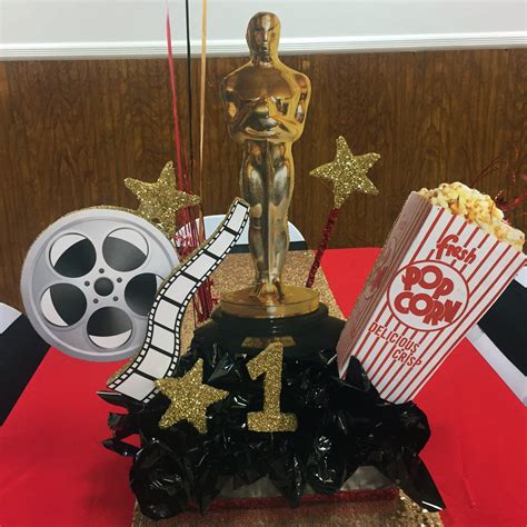 Hollywood Theme Centerpiece With Clapboard For Party The Brat Shack