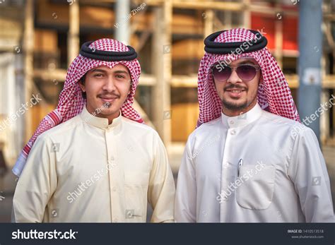 882 Traditional Kuwait Costume Images Stock Photos 3d Objects