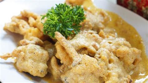 Kali ini, kita akan mencoba salah satu resep masakan indonesia yang menggunakan daging ayam sebagai bahan utamanya, yaitu resep masakan ayam masak nanas. Resep Fillet Ayam Krispy Saus Telur Asin - Lifestyle Fimela.com