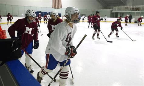 New Jersey High School Sports Girls Hockey Takes The Ice With Tourney