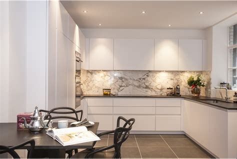 To amplify the result, use the same black 3. How to Match a Splashback to Your Worktop | Mkwsurfaces.co.uk