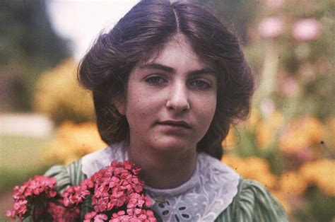 Missheard Magazine — 23 Of The Oldest Color Photos Ever Taken