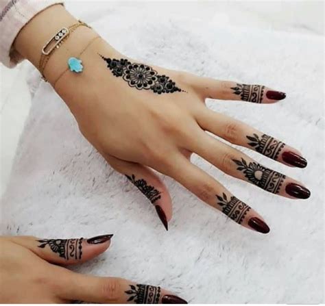 easy henna tattoo ideas hands
