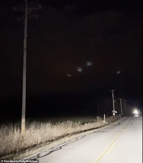 Residents In Rural Wisconsin Share Extraordinary Videos Of Possible Ufo