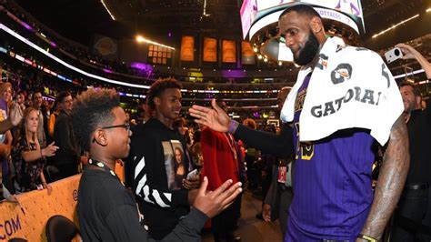 Watch Lebron Showing Off Hilarious Dance Moves With Son Bryce The
