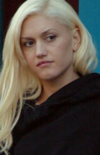 10 Recent Gwen Stefani Without Makeup Pictures Artofit