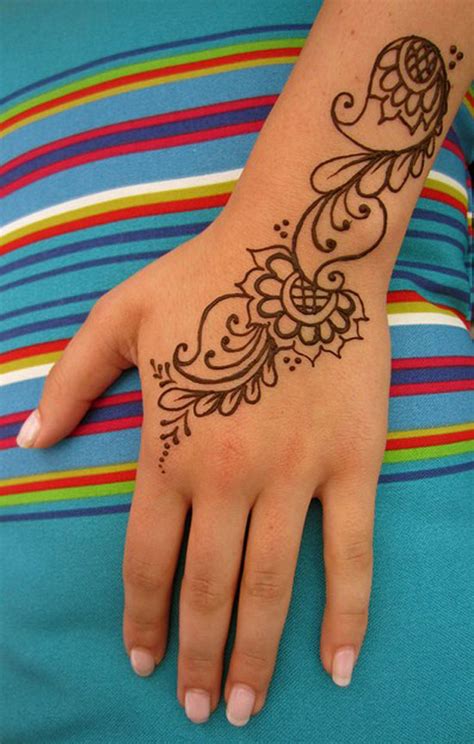 30 Very Simple Easy And Best Mehndi Patterns For Hands