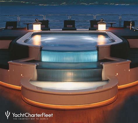 Charter Yacht ‘lady Lola Available In The Bahamas And Caribbean This Winter Yachtcharterfleet