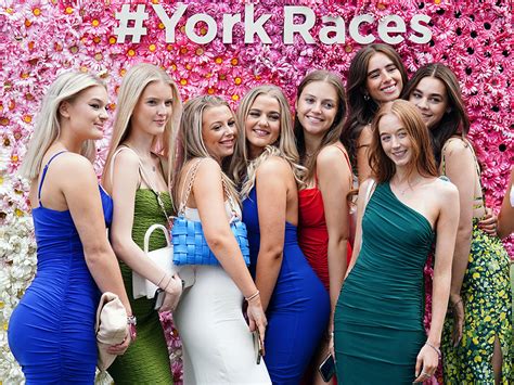 Pictures Glamour And Thrills On Day 1 Of The Ebor Festival At York