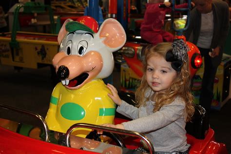 Millas Many Adventures Chuck E Cheese With Piper And Friends