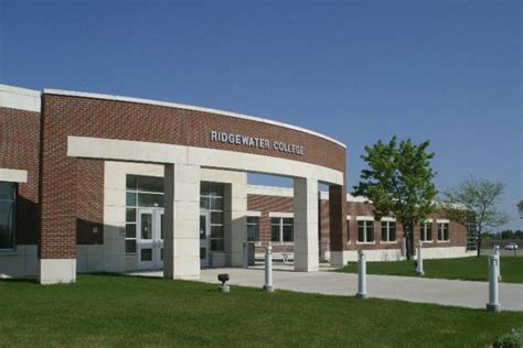 Hutchinson Campus Ridgewater College