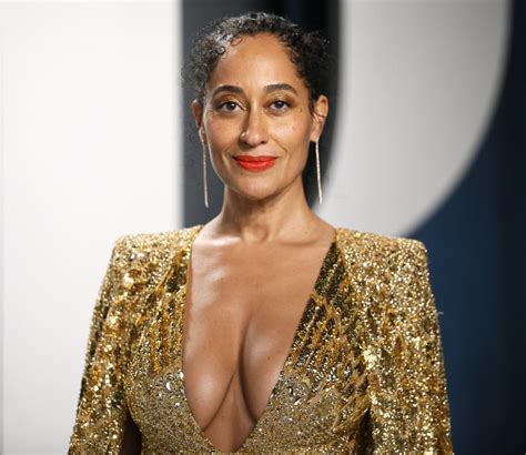 tracee ellis ross practices compassion and gratitude despite pandemic weight gain