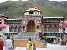 Tour on famous Temple of Badrinath