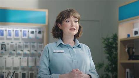 The Real Reason The AT&T Commercial Girl Is Hiding Her Body In Latest ...
