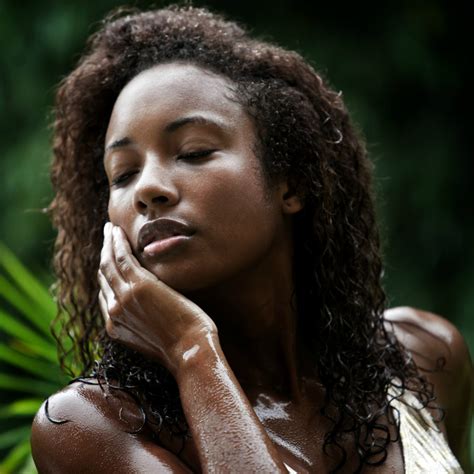 comment prendre soin d une peau noire magazine avantages