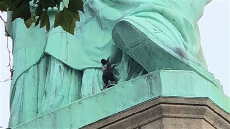 Statue Of Liberty Climber Pleads Not Guilty