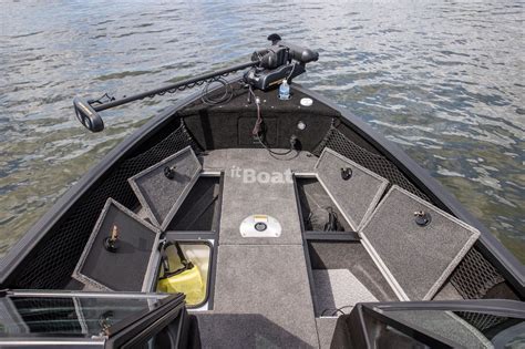 Alumacraft Competitor Shadow Sport Prices Specs Reviews And Sales Information Itboat