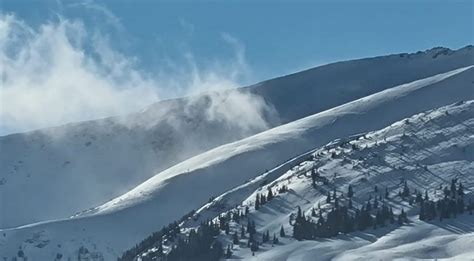 Foto Pauza De Respirație Iarna în Munții Rodnei Peisaje Spectaculoase