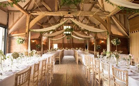 Wedding Venues In Oxfordshire South East Lains Barn