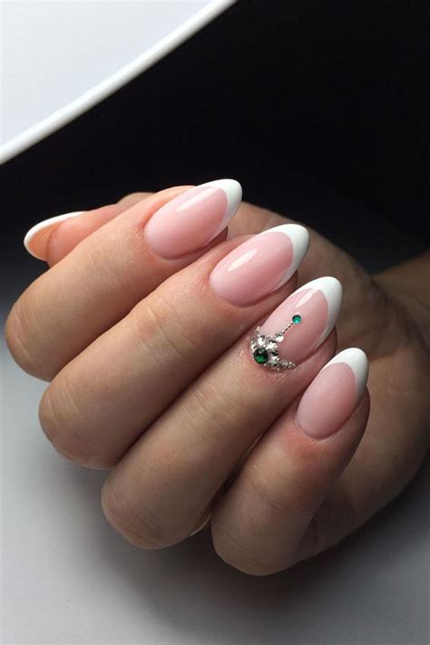 9 Stunning Modern French Manicure Ideas French Tip Acrylic Nails Gel