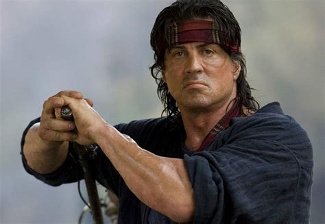 Sylvester Stallone Revela Sua Nova Arma Nos Bastidores De Rambo V