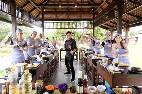 chiang mai clase de auténtica cocina tailandesa y visita a una granja getyourguide