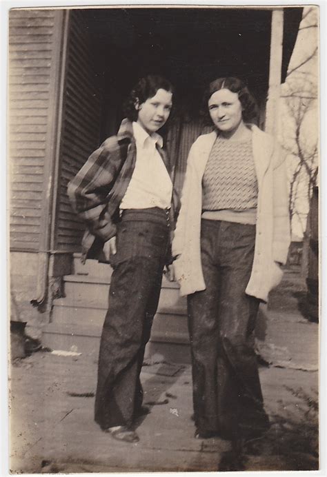 Style Vintage Lesbian Lesbian Couple Photos