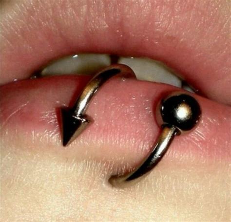 Lip Piercing 🗢 Lip Piercing Jewelry Piercings Lip Piercing