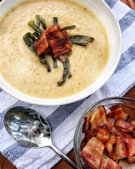 Creamy Cauliflower Soup With Bacon Even If You Dont Like Cauliflower