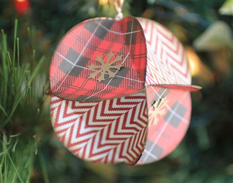 Oh My Crafts Blog 12 Days Of Christmas Day 11 3d Paper Ornament