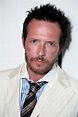Stone Temple Pilots & Velvet Revolver Honor Scott Weiland With Touching ...