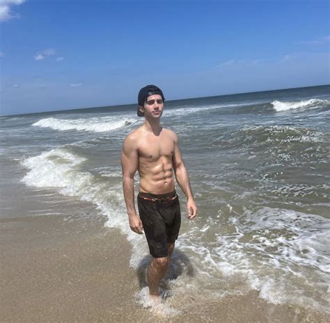 Alexissuperfans Shirtless Male Celebs Max Ehrich Shirtless Ig Story Pics