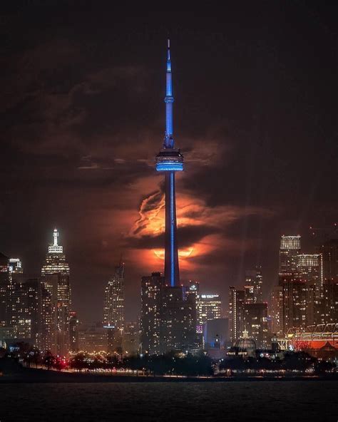 Cn Tower Wallpapers Top Free Cn Tower Backgrounds Wallpaperaccess