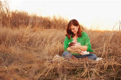 Gold And Amber Breastfeeding Photography By Mae Burke Photography Breastfeeding Photography