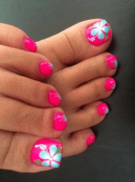 Summer Toe Nails Art