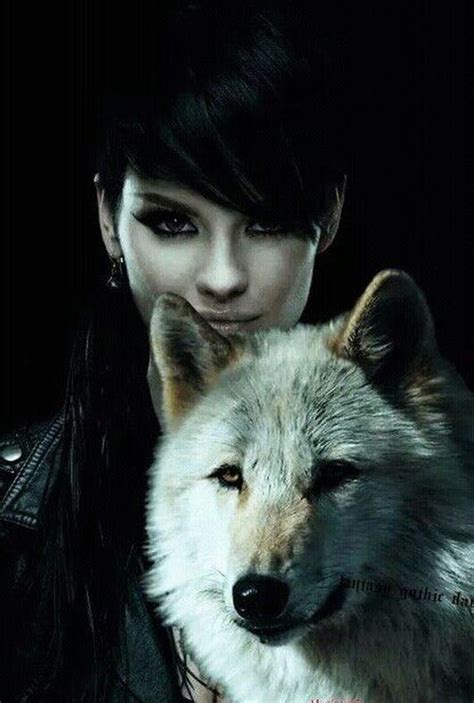 She Wolf Wolf Girl Husky Wolves And Women Animal Magnetism Wolf