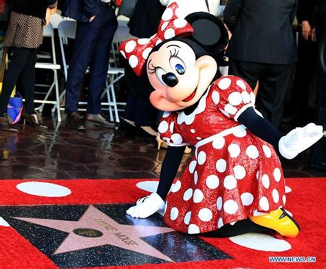 Disneys Minnie Mouse Gets Star On Hollywood Walk Of Fame