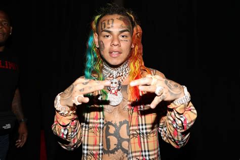 Tekashi 6ix9ine Angers Some Fans Who Think He Dissed Dead Rappers In