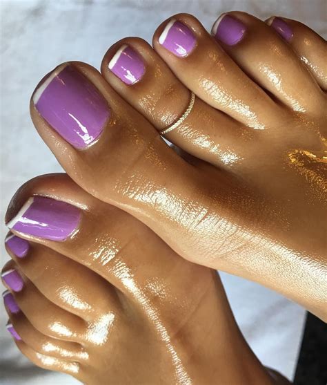 Purple Hair Foot Goddess Auf Instagram „tasty Toes Tuesday 👅💦 Birthday In Less Than A Week