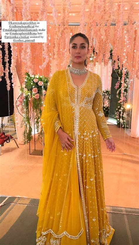Kareena Kapoor Khan Radiates In Gorgeous Ridhi Mehra Georgette Anarkali Worth Rs 148 Lakh
