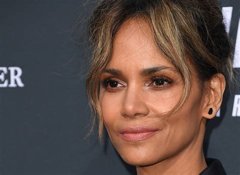 Halle Berry Claps Back Over Comment That She Cant Keep A Man Houston Style Magazine Urban