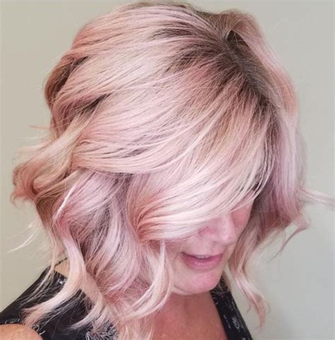 Hochwertige produkte für tönung, intensivtönung und coloration garantieren glänzende. Diesen Sommer ist die Trend Haarfarbe: Rose Gold Haarfarbe