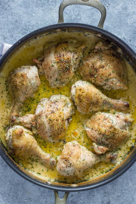 You can't go wrong when serving this speedy skillet creation. One pan Baked Chicken with Garlic Parmesan Cream Sauce ...