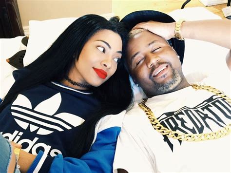 Official facebook fan page of cassper nyovest. Is Cassper Nyovest Expecting To Get A Kiss From Minnie ...