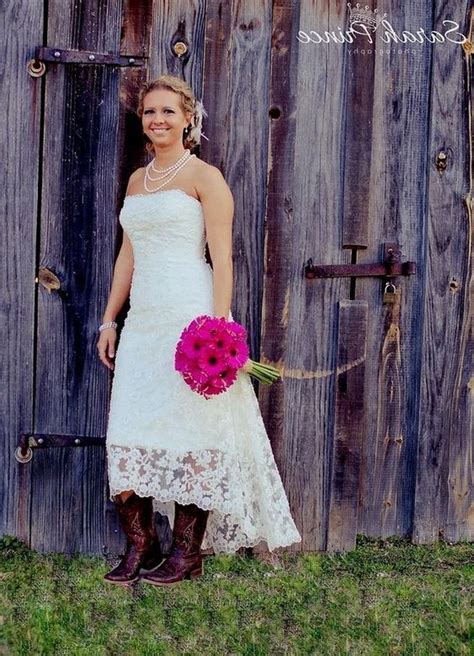 At thehairstyler.com we have over 12,000 hairstyles to view and try on. 20 Best country western dresses for weddings 32 | Country ...