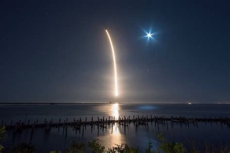 Spacex designs, manufactures and launches the world's most advanced rockets and spacecraft. Photos: SpaceX Hispasat Night Launch