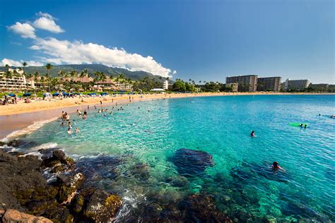 10 Fun Water Activities To Do At Kaanapali Beach Maui Hawaii Magazine