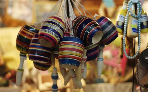Los juegos tradicionales son una parte fundamental de la cultura de una sociedad. Los juguetes tradicionales mexicanos más divertidos ...