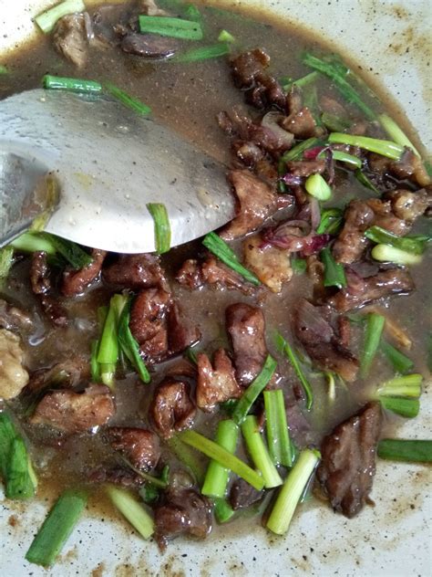 Apalagi di kala udara dingin atau tidak enak badan. Resepi daging goreng blackpepper Yang Simple